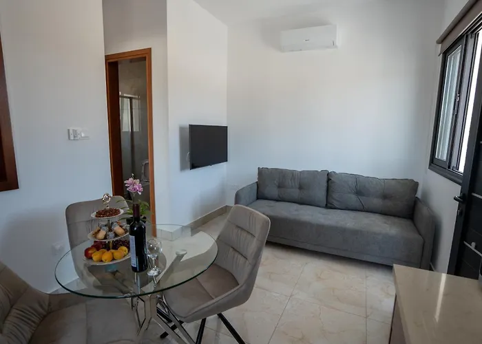 Arma Cielo I, 1-bed Cosy Flat Apartmán Paphos