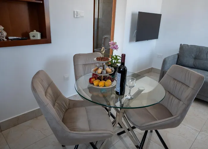 Arma Cielo I, 1-bed Cosy Flat Apartmán Paphos