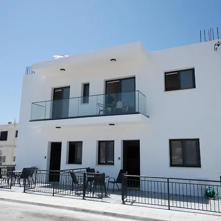 Arma Cielo I, 1-bed Cosy Flat Paphos